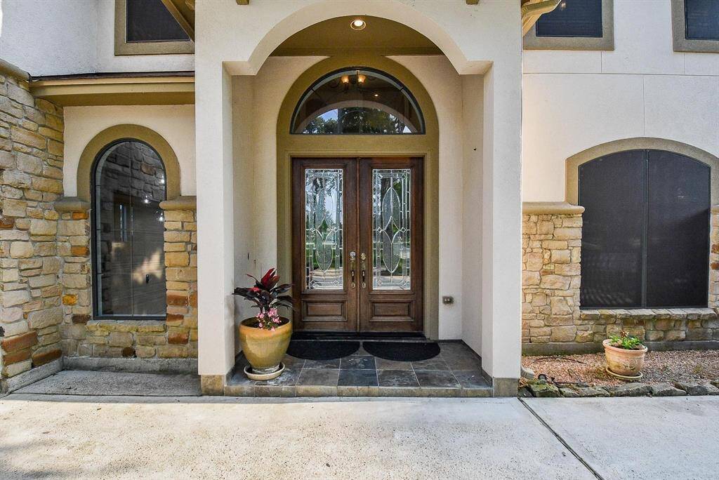 stucco and stone