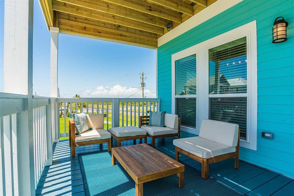 Outdoor Deck