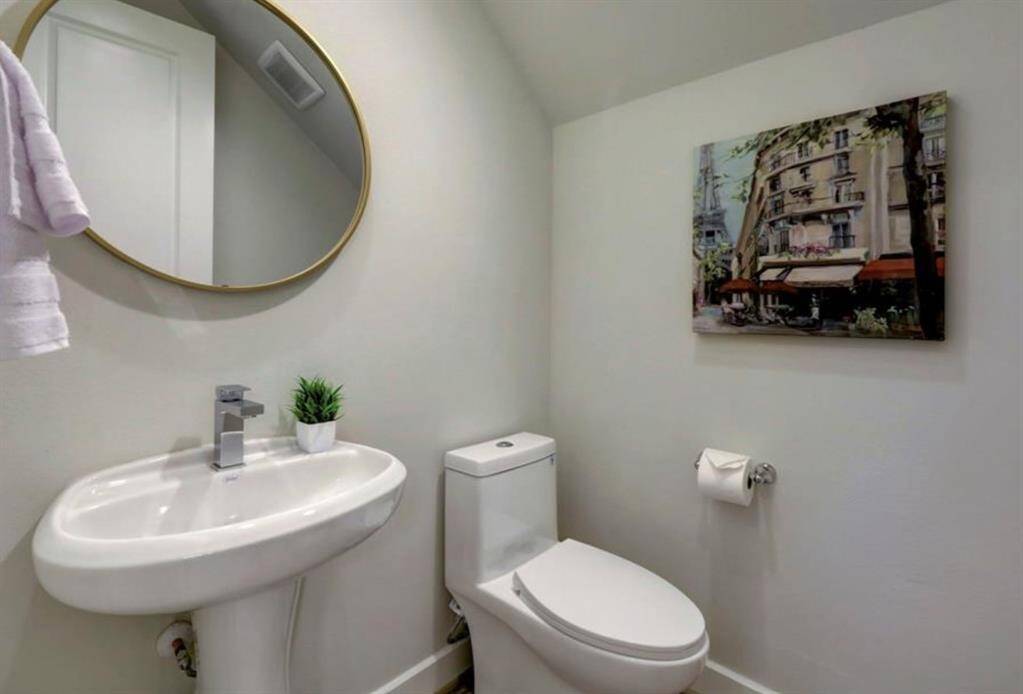Half Bath 1st Floor
