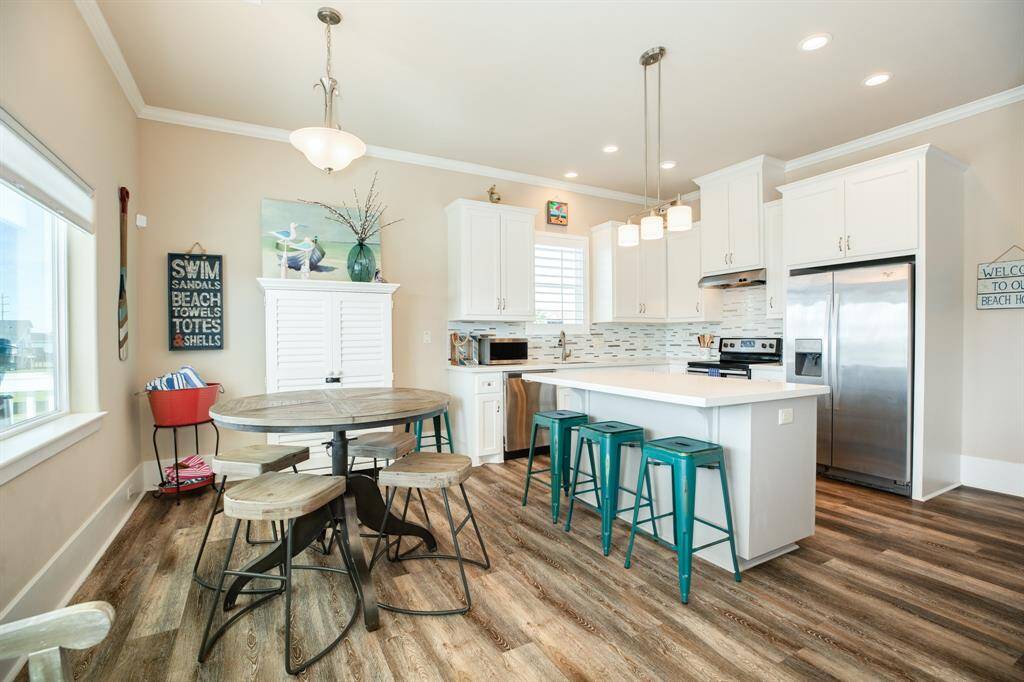 Enjoy the warm and beachy decor in this space.