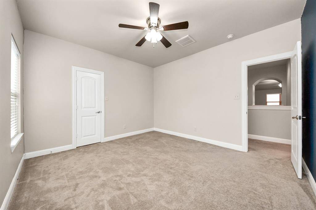 Floor 2 - Bedroom 1