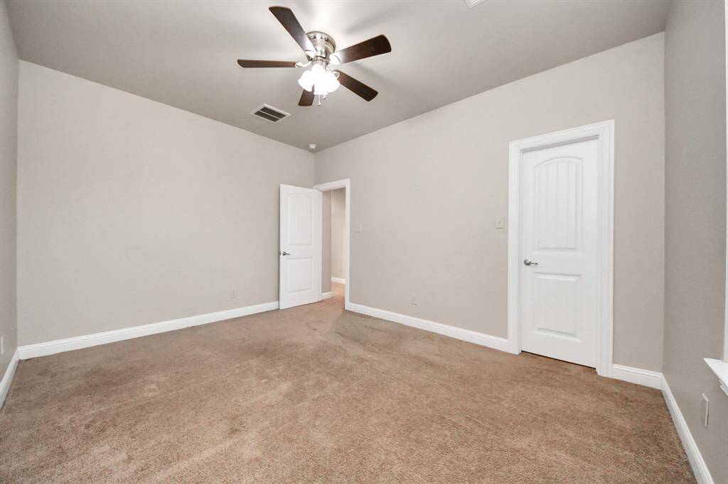 Floor 2 - Bedroom 3