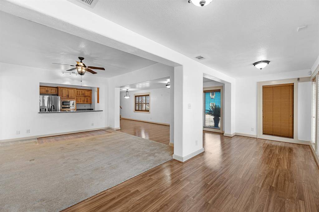 Sunroom, Den, Living, Kitchen