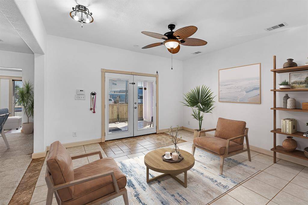 Foyer/Entry Virtual Staged