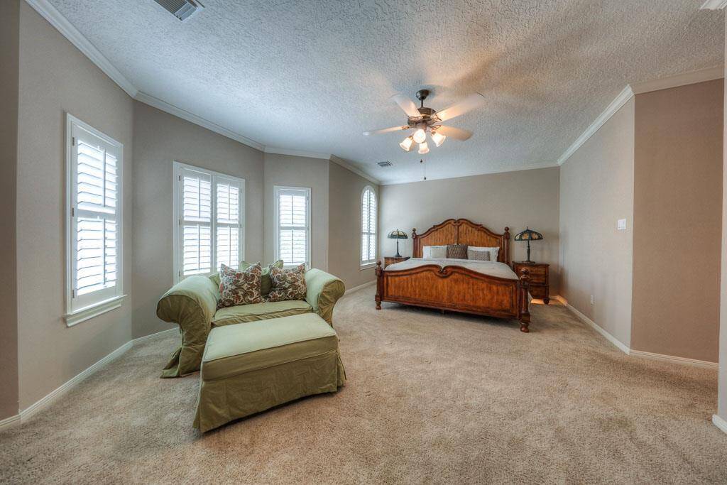 Huge Master Bedroom