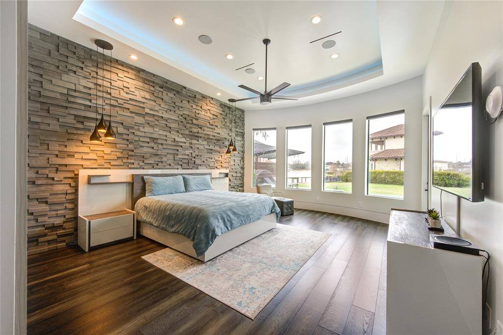 UPGRADED MASTER BEDROOM