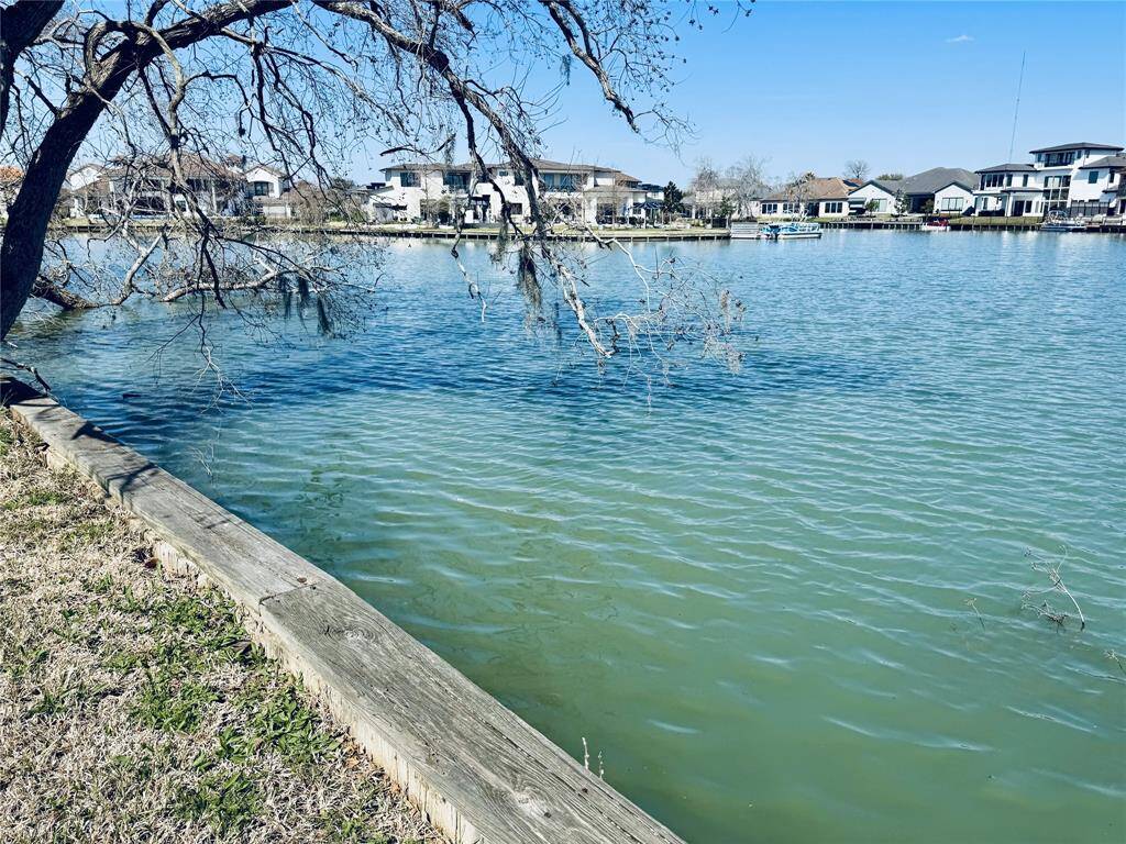 CURRENT VACANT WATERFRONT LOT WHERE A BEAUTIFUL CUSTOM DREAM HOME CAN BE BUILT ON