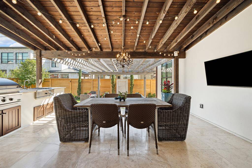 Perfect Outdoor area for entertaining