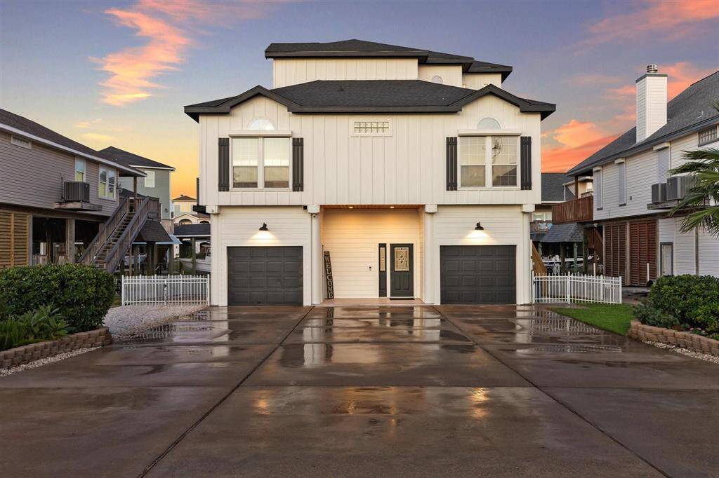 Discover the charm of 510 Westerly, a modern haven where elegance meets comfort.