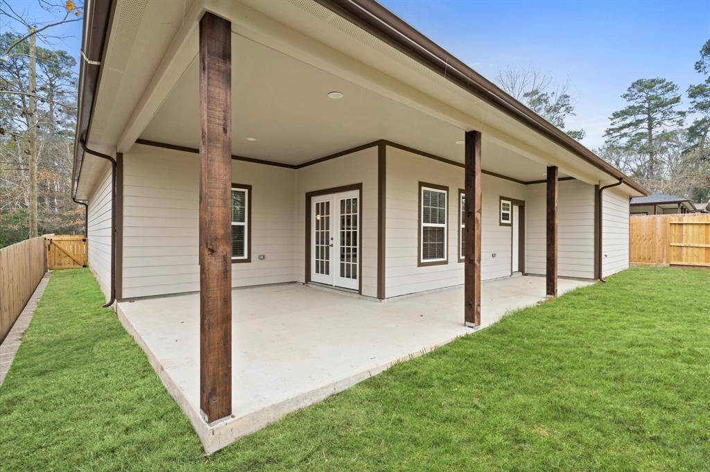 Covered back patio.