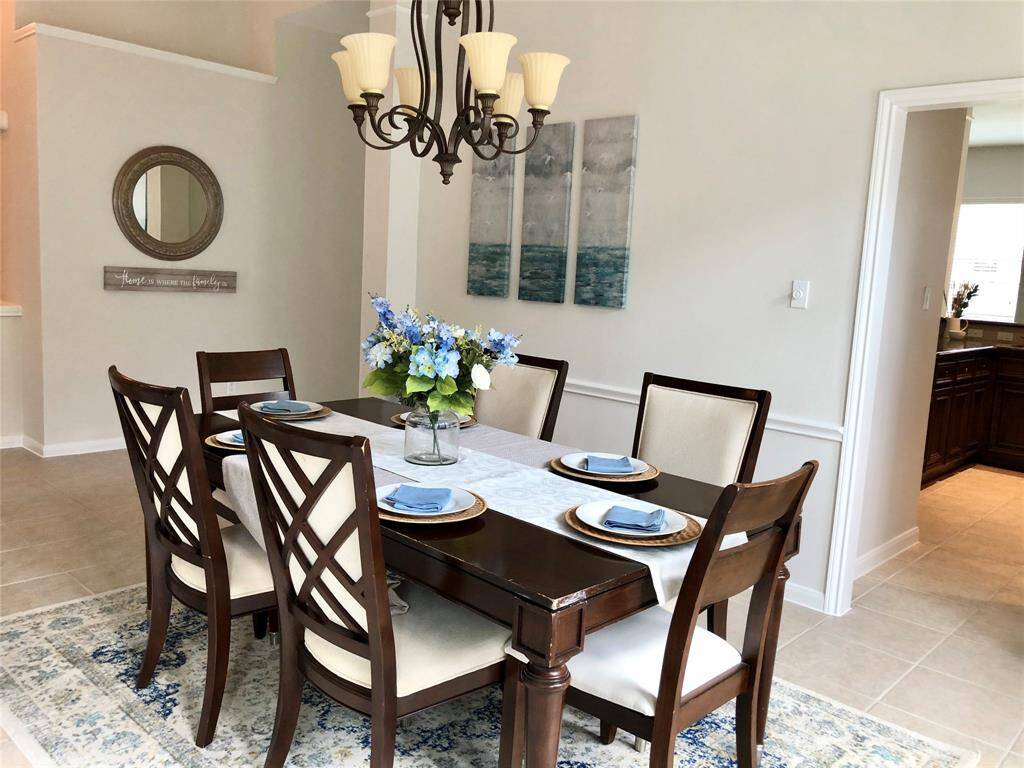 Easy access to the kitchen and plenty of natural light.