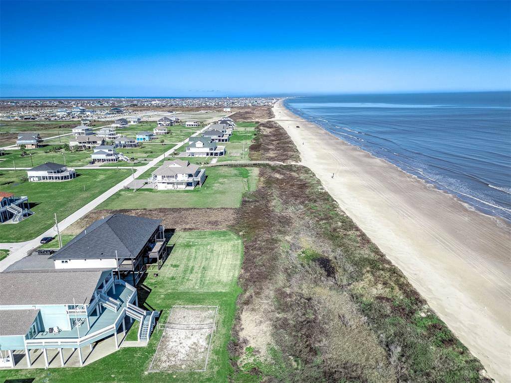 Texas coastline ready to be explored.
