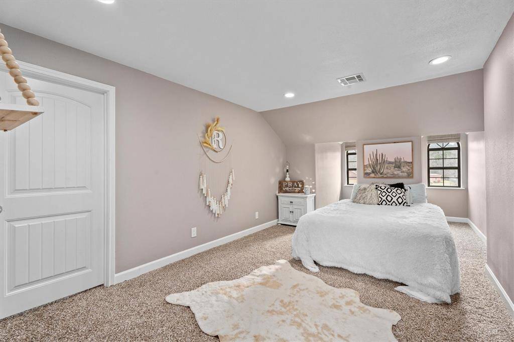 Bedroom 4 is 10x16