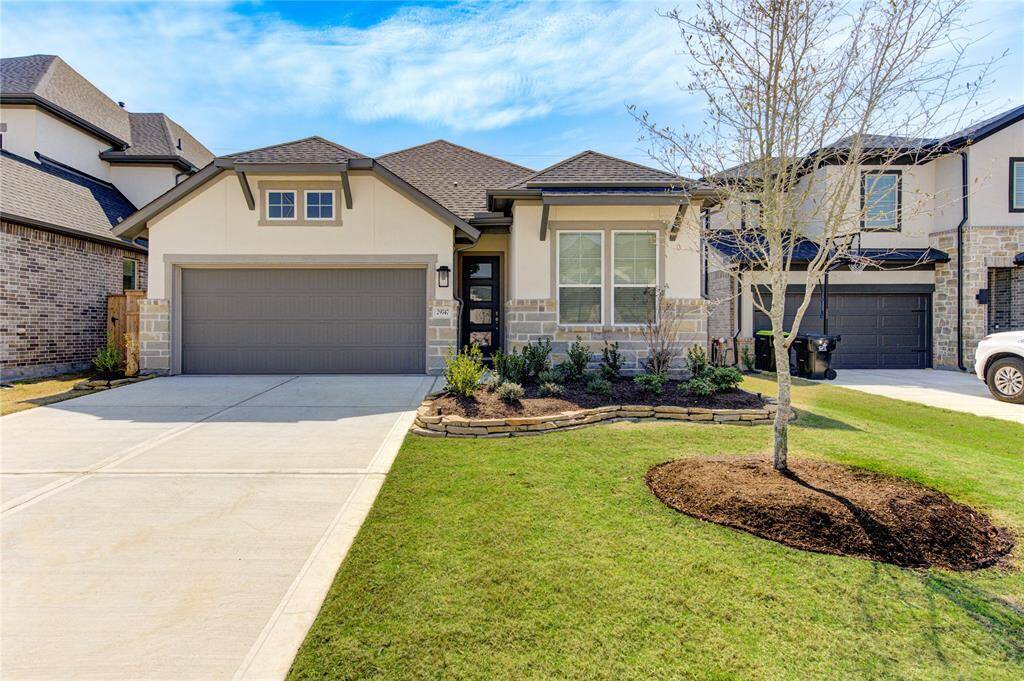 New Tri Pointe home-The Kingslet.