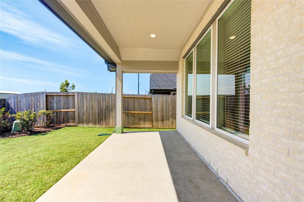 Large back porch to enjoy outdoor living and beautiful night skies.