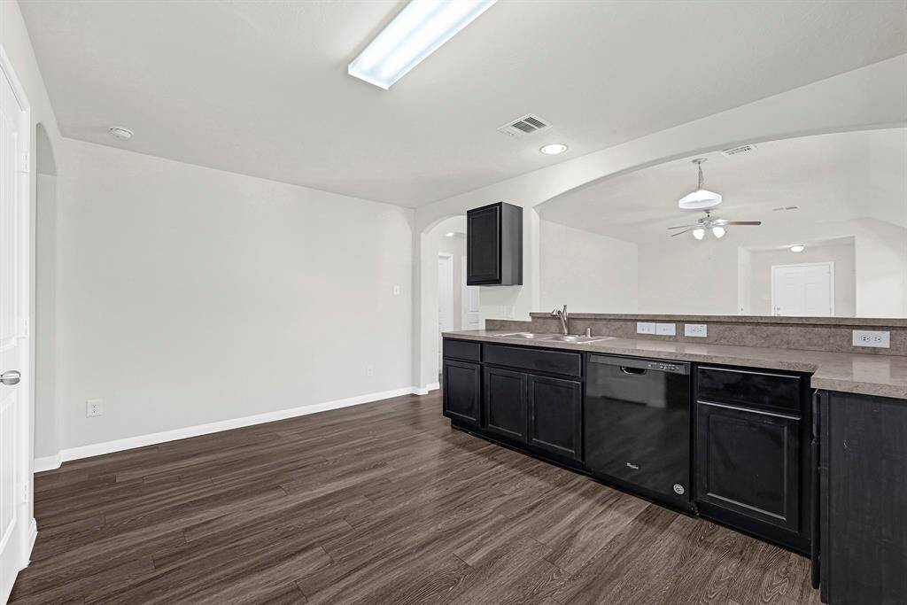 Kitchen overlooking the family and dining area