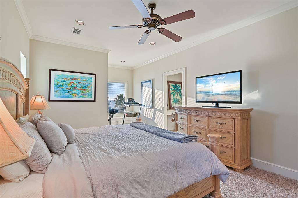 Primary suite on second level