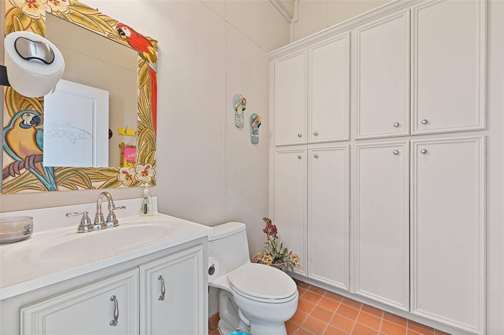 Ground level half bath