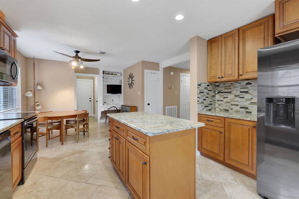 Kitchen with island.