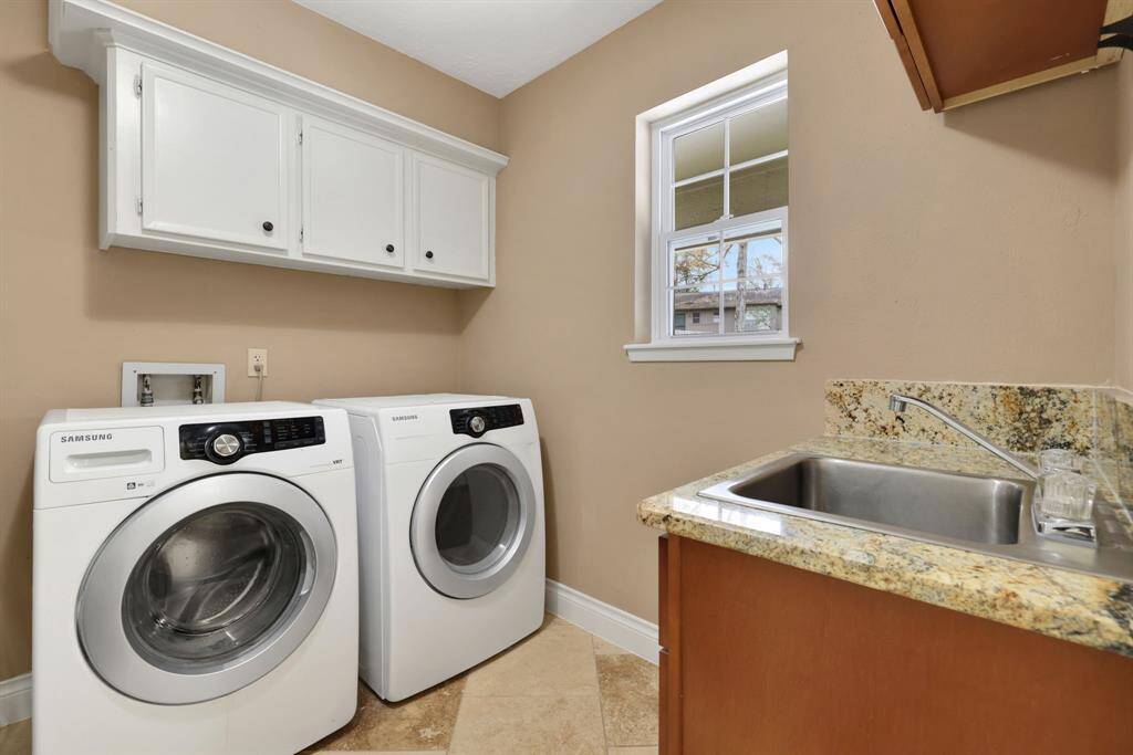 Laundry room just off the kitchen