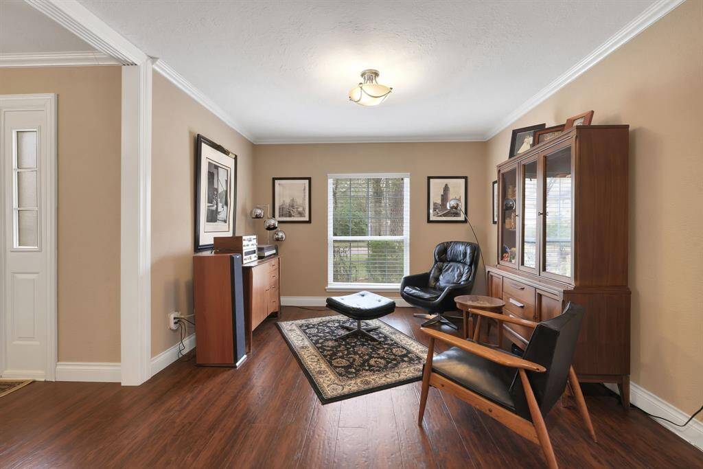 Entry to dining/flex room with wood floors