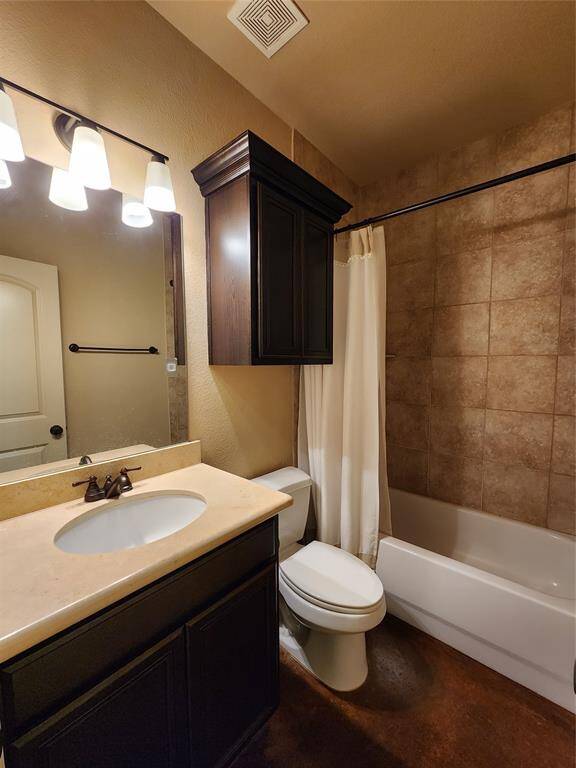 Full bathroom on 1st floor.