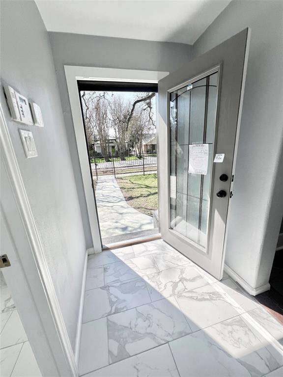 Front Entry on E 9th Street