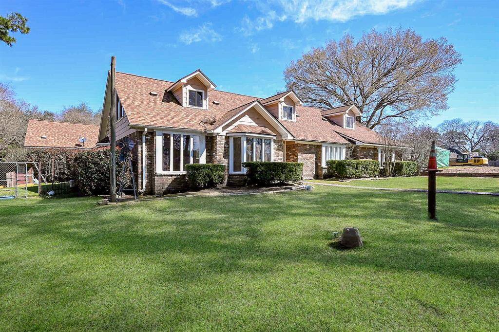 Large 2-Story Residence