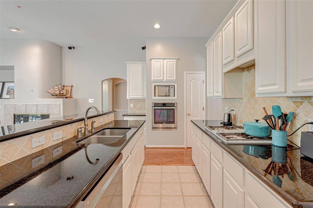Stainless Steel Appliances.