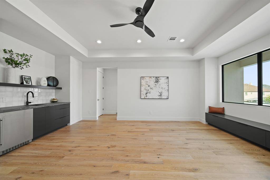 Upstairs - Game Room - Echo Custom Homes.