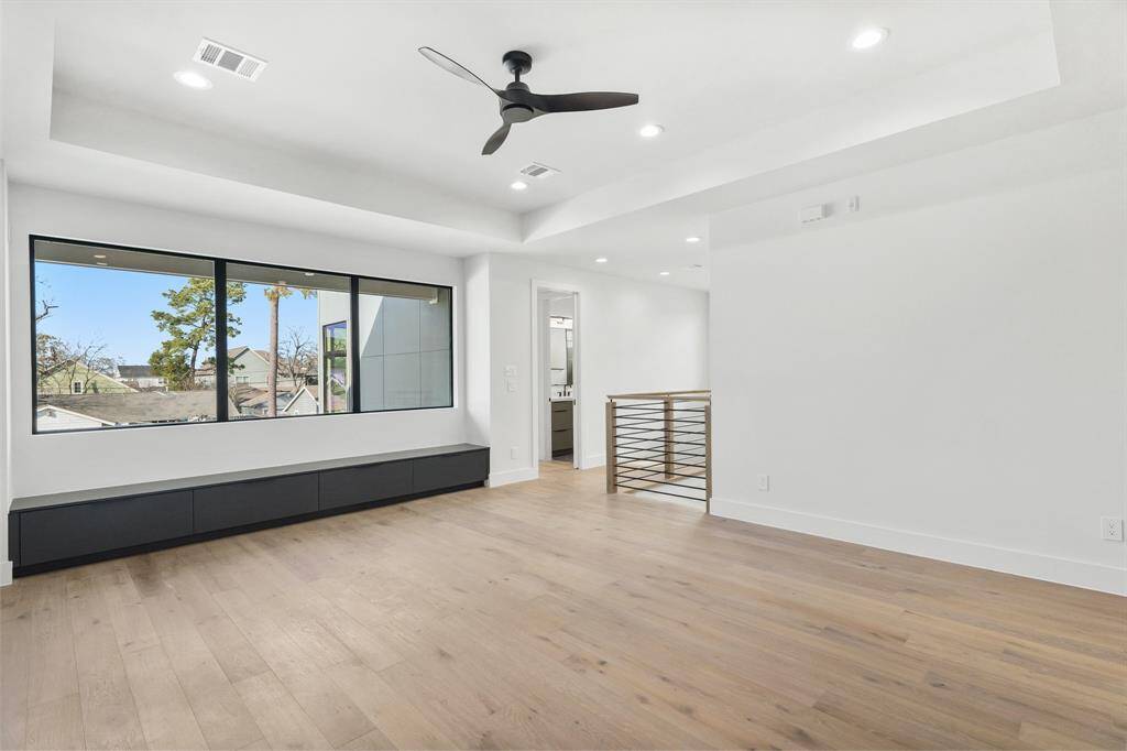 Upstairs - Game Room - Echo Custom Homes.