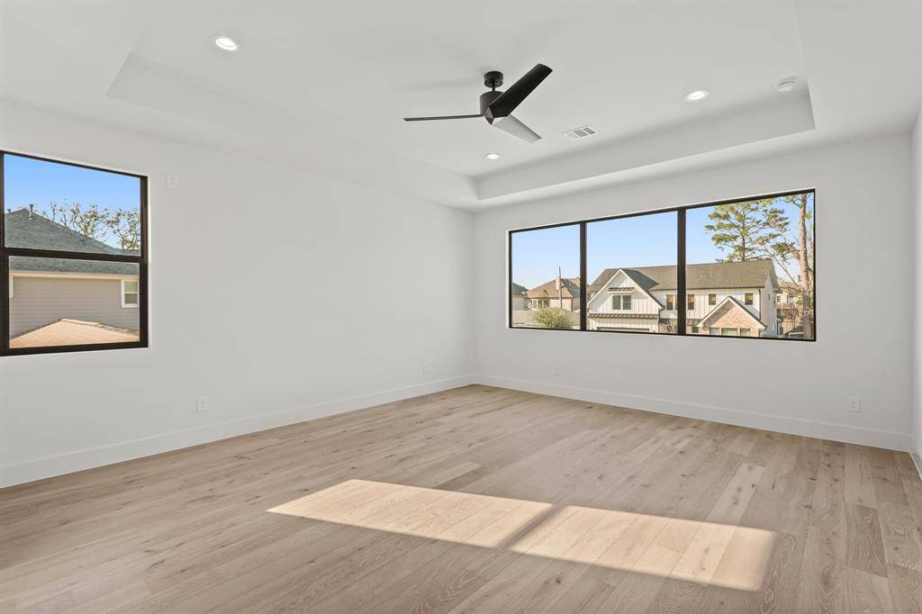 Primary Room. - Echo Custom Homes