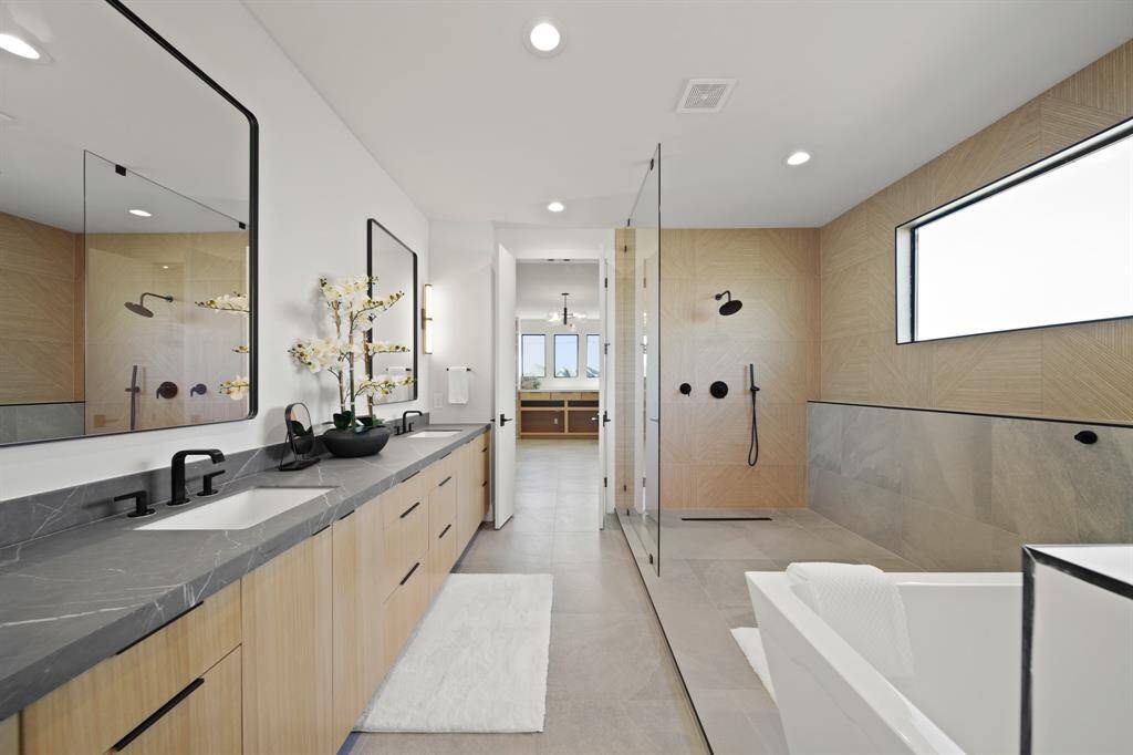 Primary Room. - Echo Custom Homes