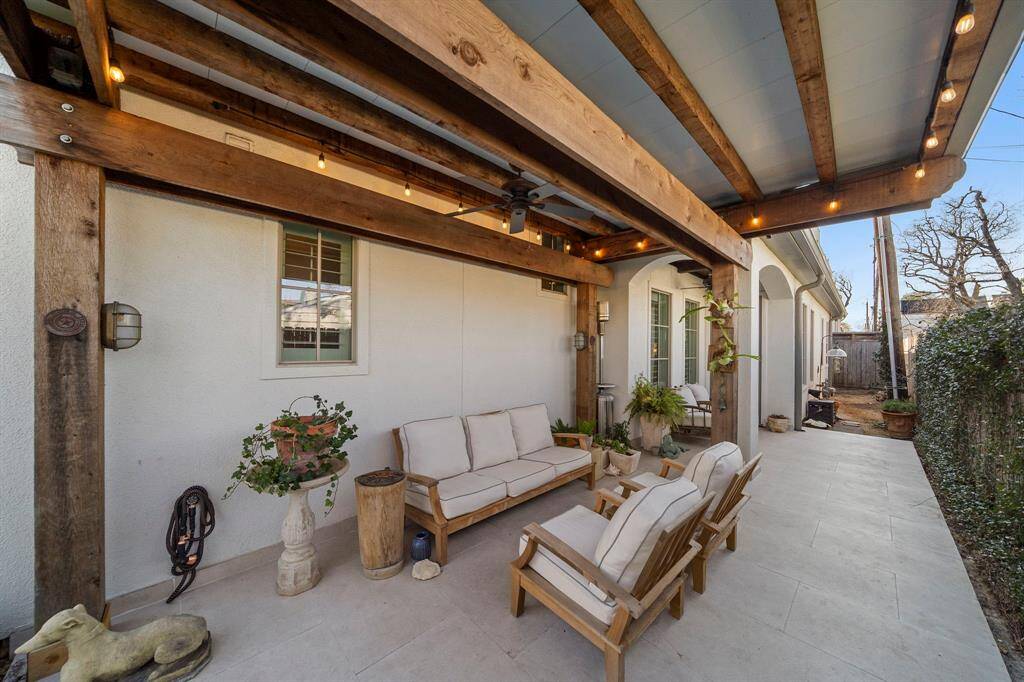 The gated front yard provides a great space for your pet to play.  Whole house generator!