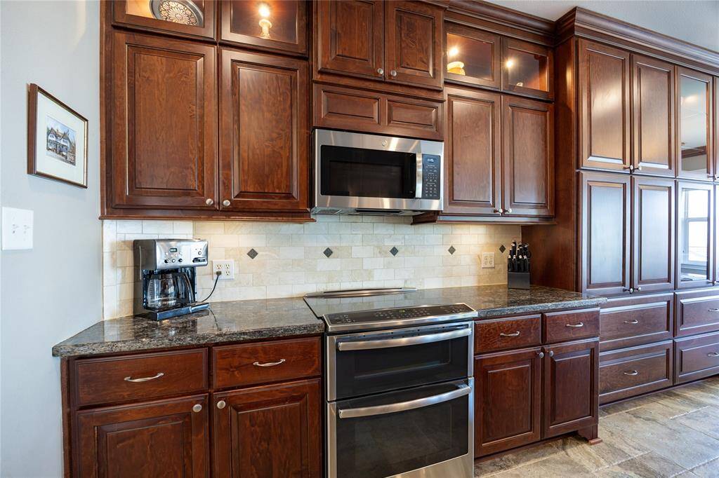 GE appliances with double oven range