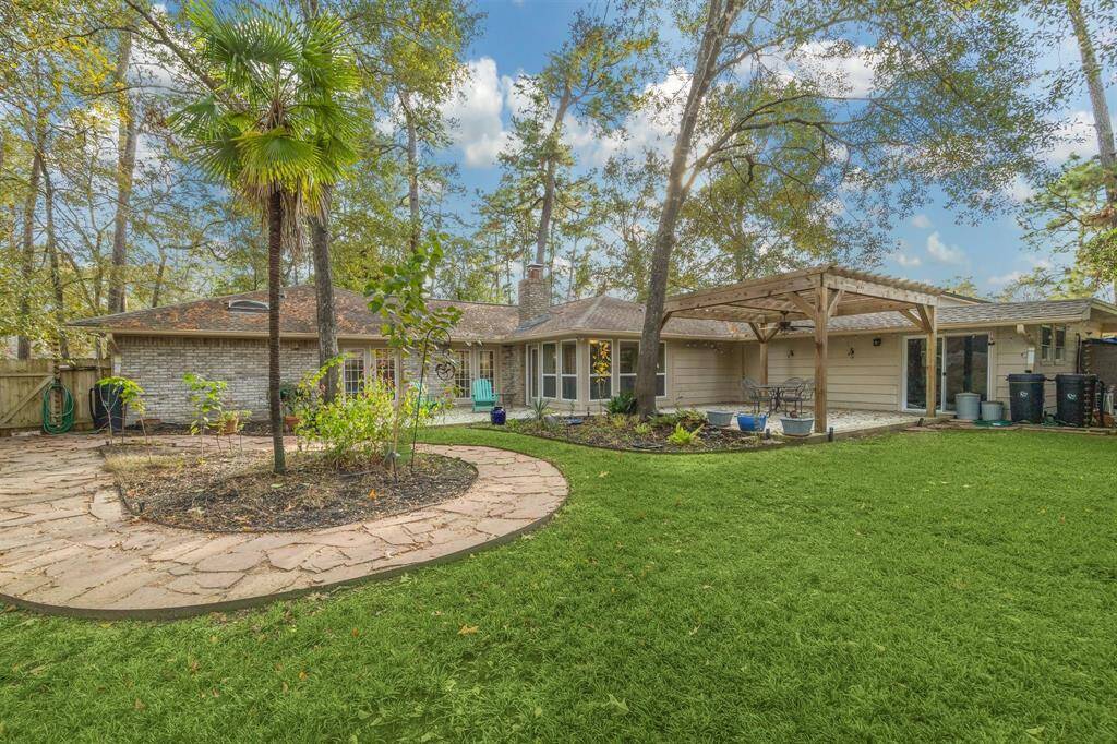 Well manicured backyard