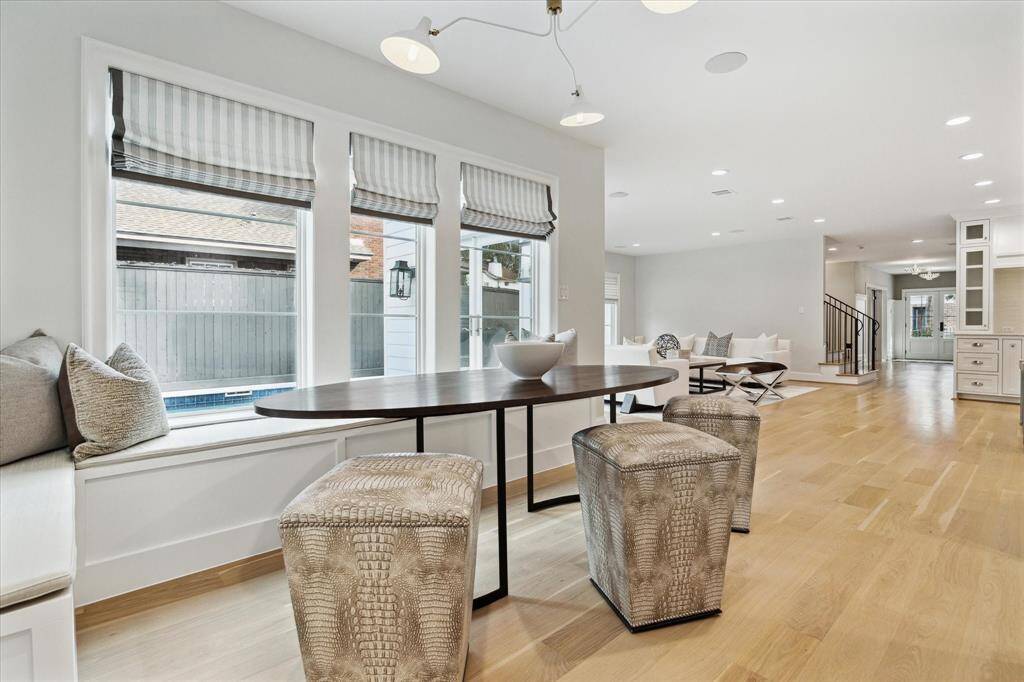 Breakfast Room, views of yard and pool.