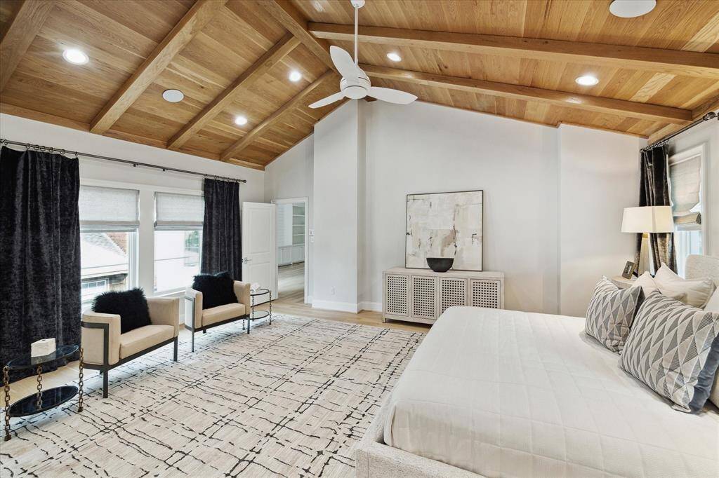 Spacious Primary suite, with sitting area.