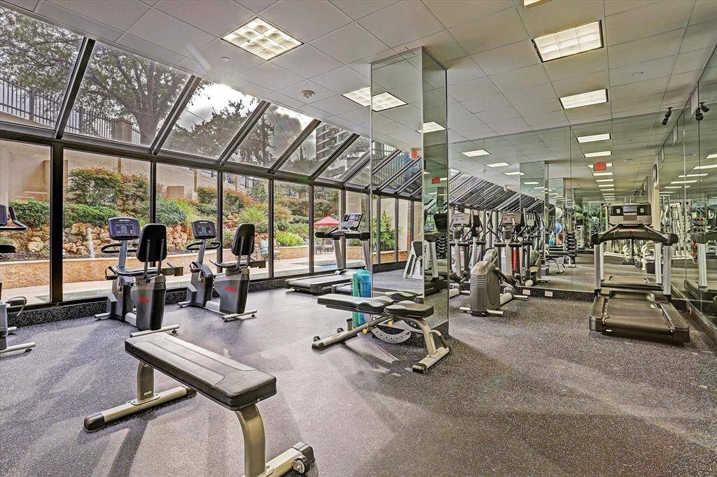 Keep an active lifestyle with the 24-hour fully equipped fitness center with professionally landscaped pool view, wet & dry saunas, and dressing areas.