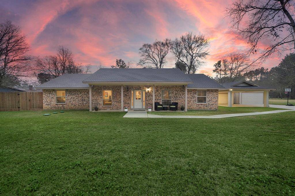 This stunning single-story home sits on an expansive lot in a peaceful community, offering an ideal blend of modern updates and country charm. Inside, the open floor plan creates a seamless flow between the living spaces, featuring updated flooring, fresh paint, and a beautifully remodeled kitchen and bathrooms.