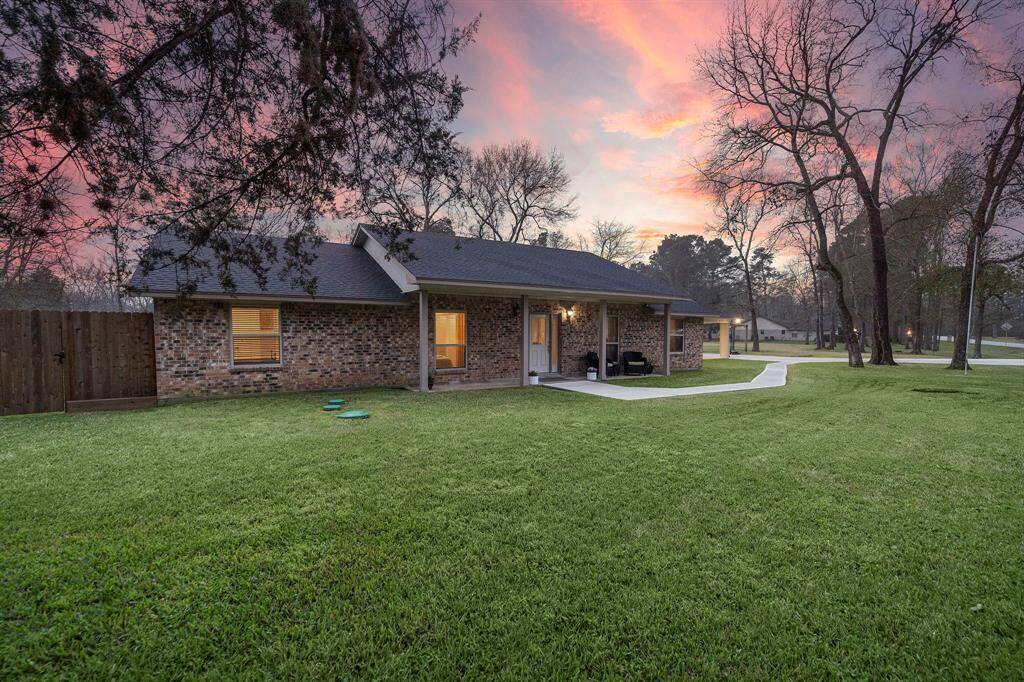 With a prime location offering easy access to shopping, dining, and major highways, this home delivers style, space, and modern convenience—a rare find!