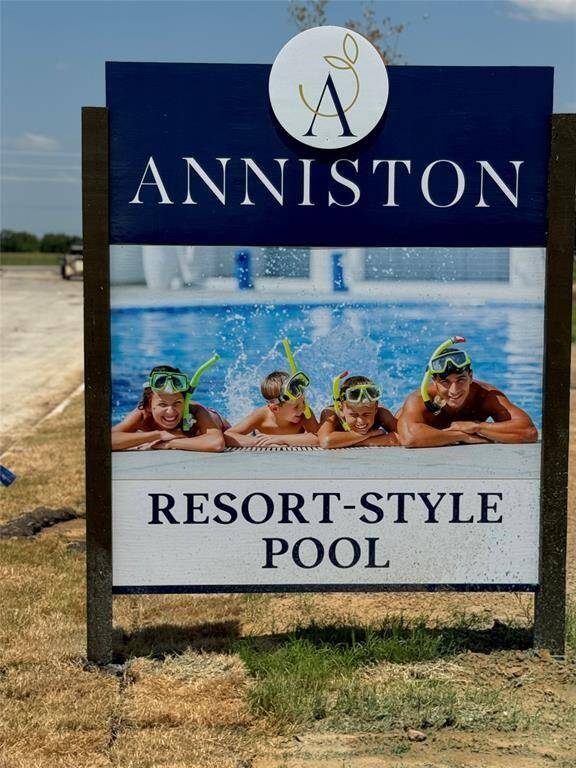 Luxurious resort-style pool, perfect for relaxation and family fun.