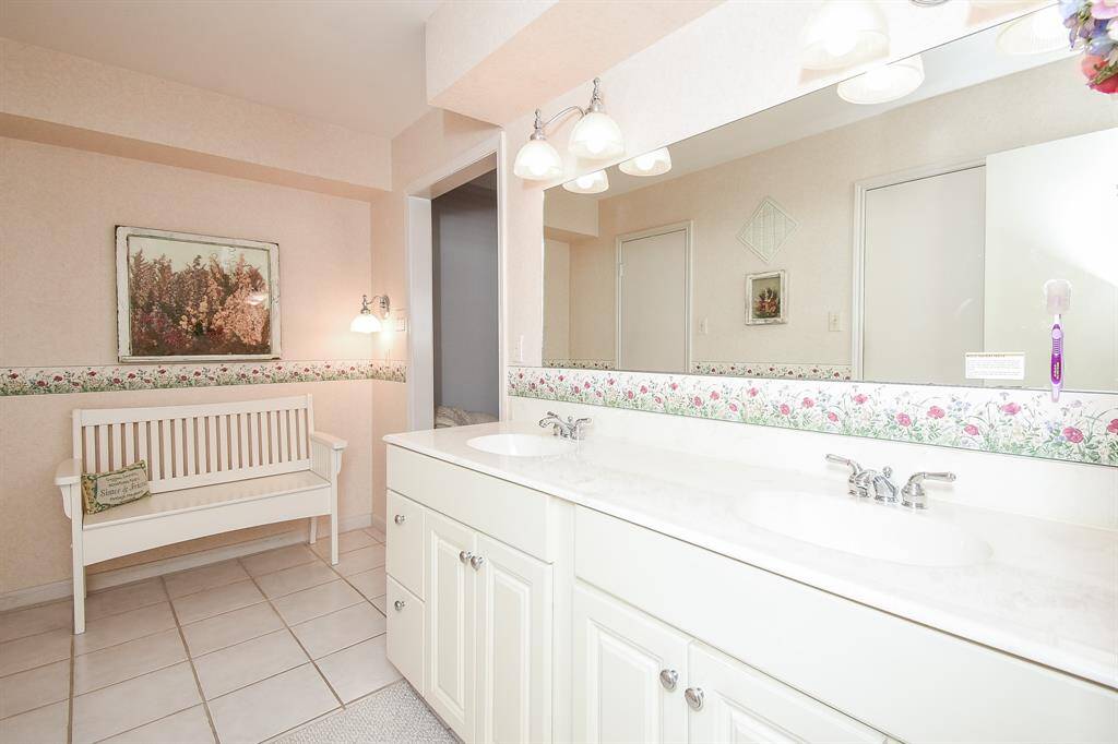 More room in primary bathroom to add any extra storage