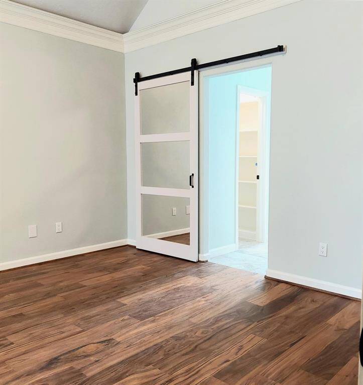 Never used ,all new bathroom. Like moving into a new home