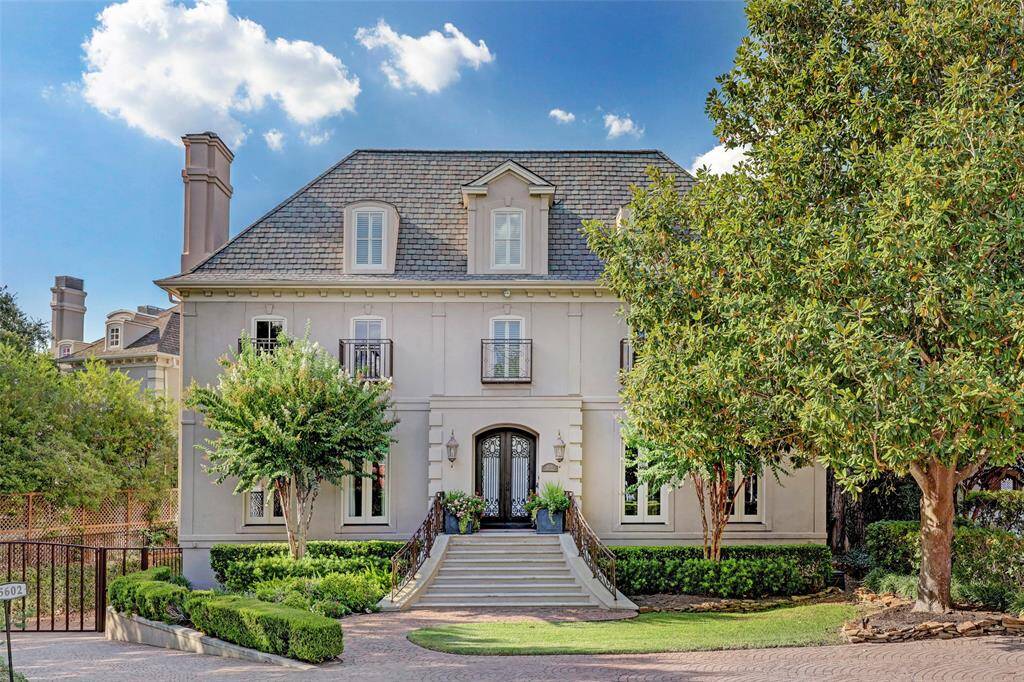 Set on a sprawling 17,554 sq ft lot, this luxury home showcases exquisite formals, a marble kitchen, and an expansive primary suite with a private balcony and dual walk-in closets. Complete with a three-car garage, additional car parking, and exterior surveillance, this meticulously maintained property is ready for its next discerning owner.