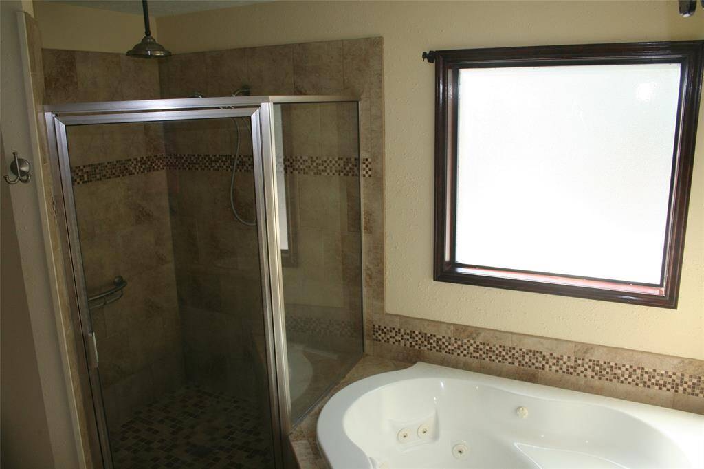 Huge Primary Bathroom