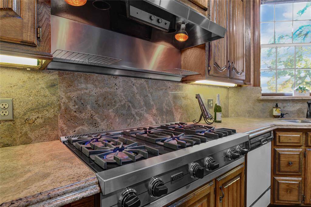 Viking High End Stove.