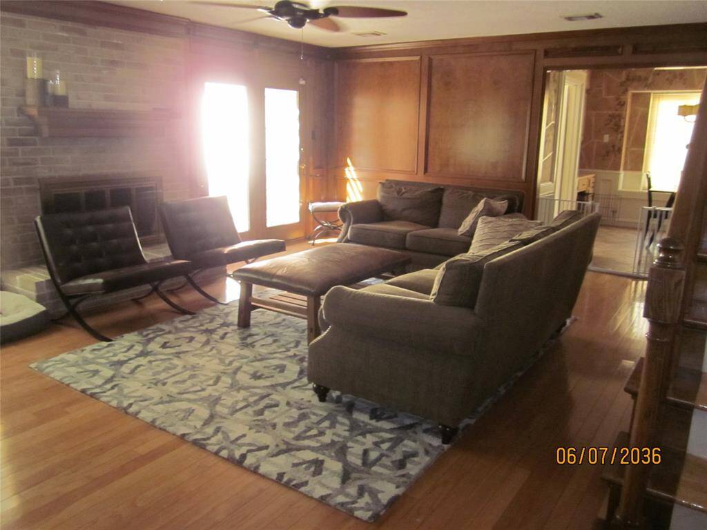 Oversized main living area