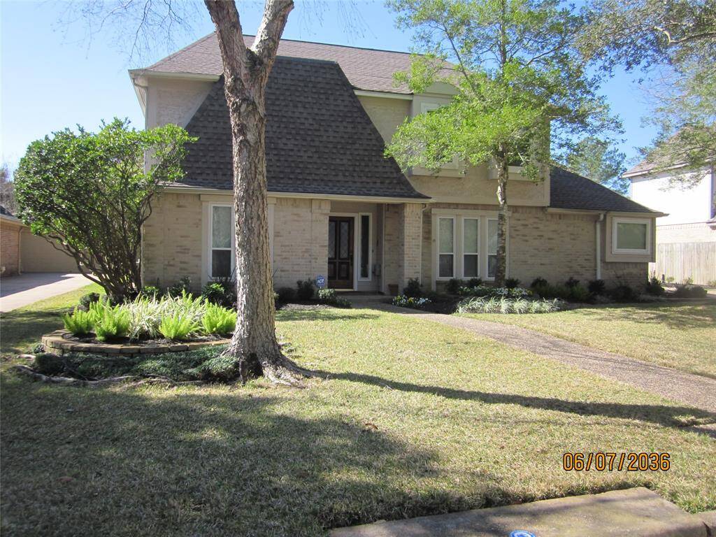 Yard maintenance is covered by owner