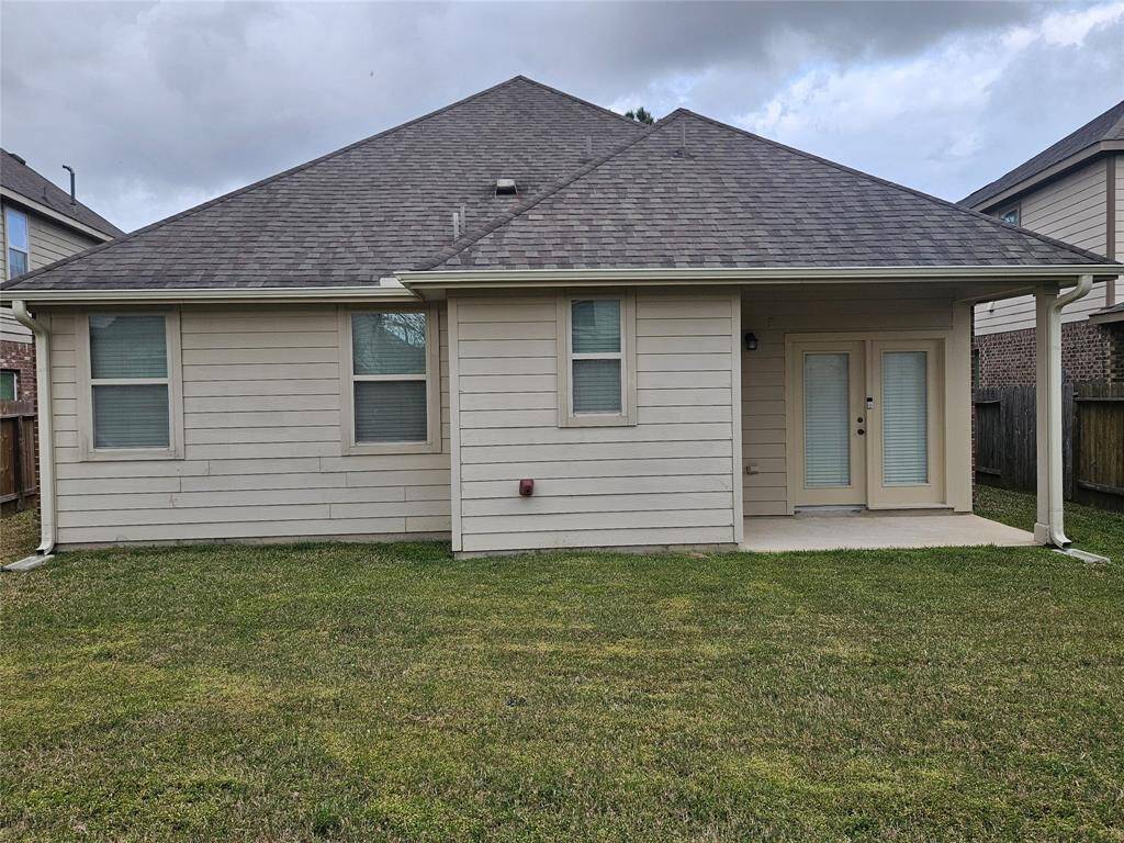 Exterior Back View w/Covered Patio